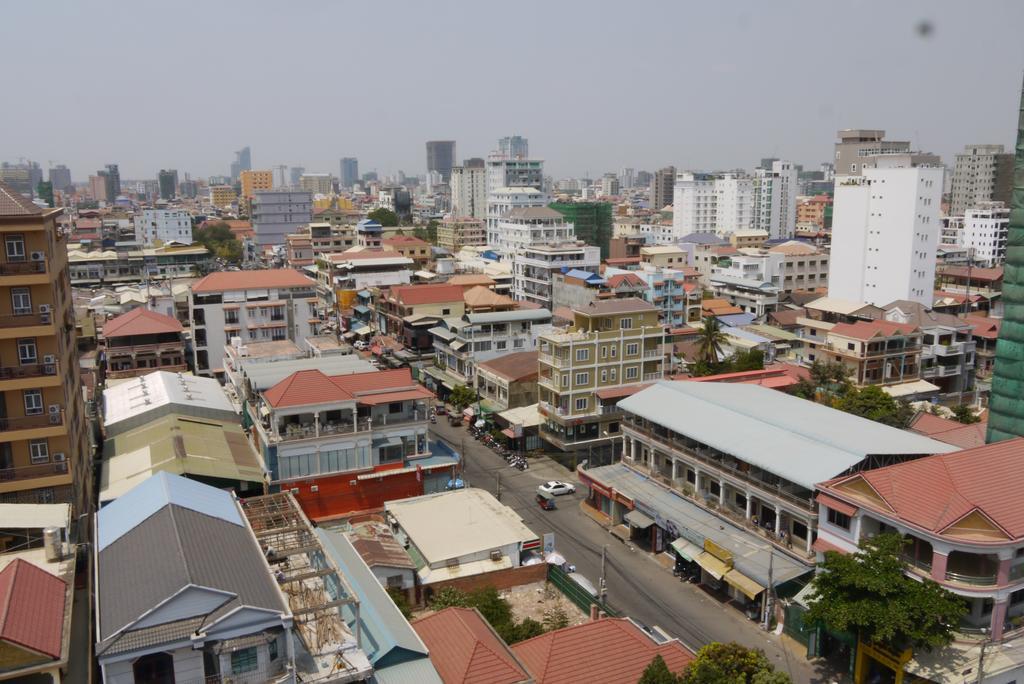 Tan Tower Hotel Phnom Penh Exterior foto